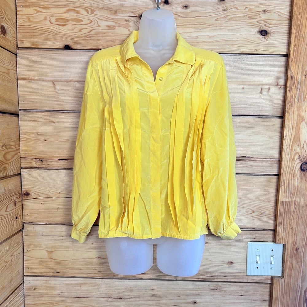 Savvy Yellow 100% Silk Pleated Front Long Sleeve Button Down Blouse Size 8